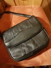 Schwarze Crossbag Handtasche mit vielen Fächern Leder/Polyurethan NEU