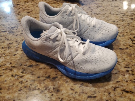 NEW BALANCE M880 H12 Fresh Foam Sz 9 Med White/Blue | eBay