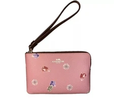 Disney X Coach Corner Zip Wristlet Snow White and The Seven Dwarfs Gems New