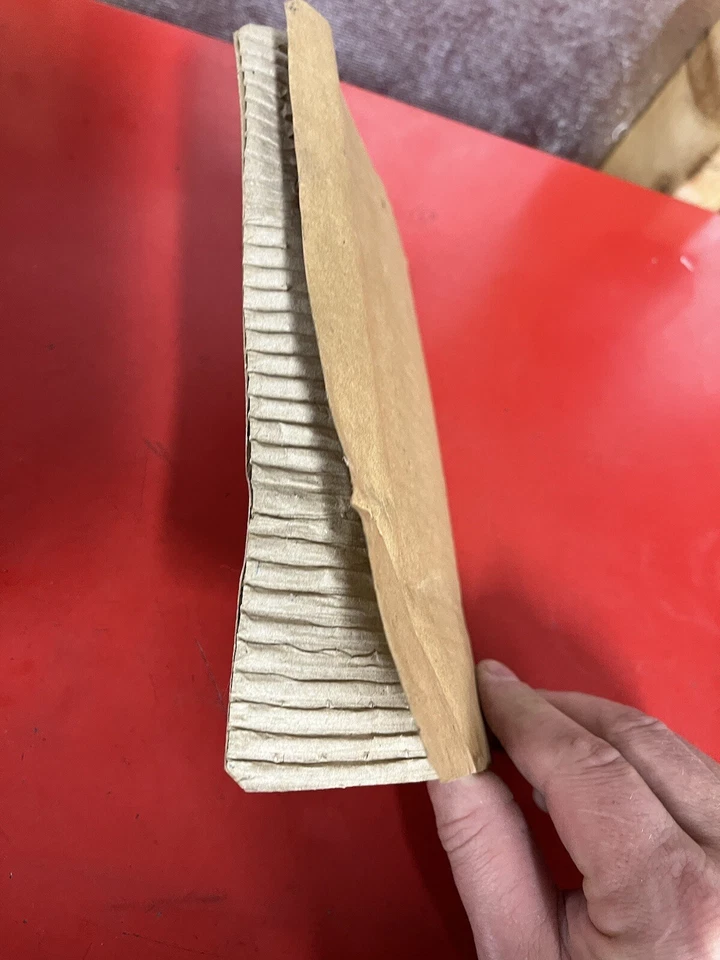 Soporte de resorte doble cromado con resorte de retorno del acelerador Summit Racing Foto 4 de 4