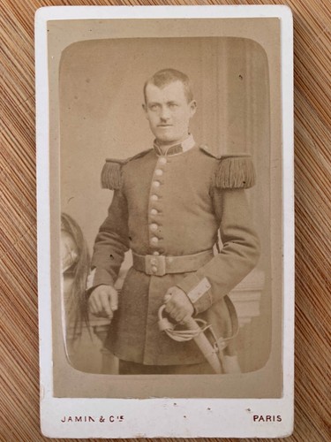 Photo CDV Militaire 1880 - Raoul BLASSELLE, Brigadier Fourrier 4e Chasseurs Afrique