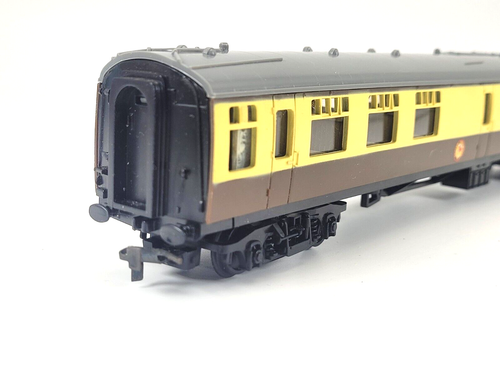 Trix OO Gauge No.1913 - B.R. Western Region Mk I Mini Buffet Coach - Picture 4 of 18