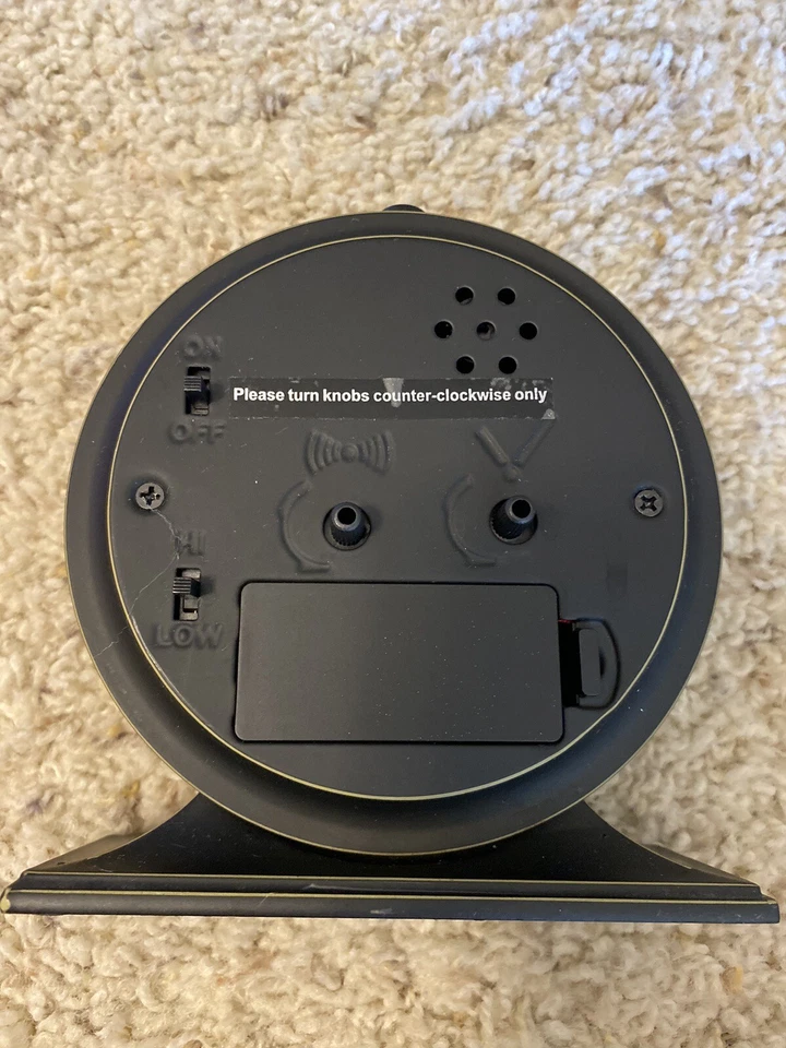 Alarm Clock Metallic Alarm Clock Night Light Snooze Function Volume Adjustable - Image 4 of 4