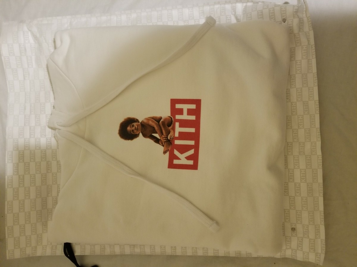 人気話題コラボ!Kith x Biggie Classic Logo Hoodie White Kith X Biggie Small The Notorious BIGGIE CLASSIC LOGO HOODIE