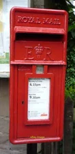 Photo 6x4 Close up, Elizabeth II postbox, the Old Post Office, Chillingha c2016