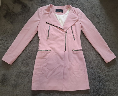 Zara Basic Damen Mantel rosa kurz Langarm V-Ausschnitt Reißverschluss Größe XS
