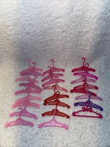 Vintage Barbie Midge Filigree Hangers Set Of 25