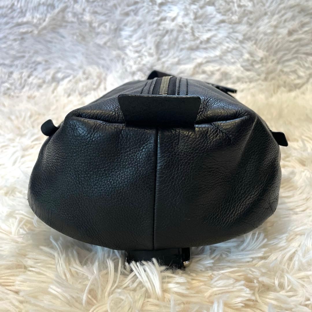 COACH Thompson Sling Bag Leather Black - Gem