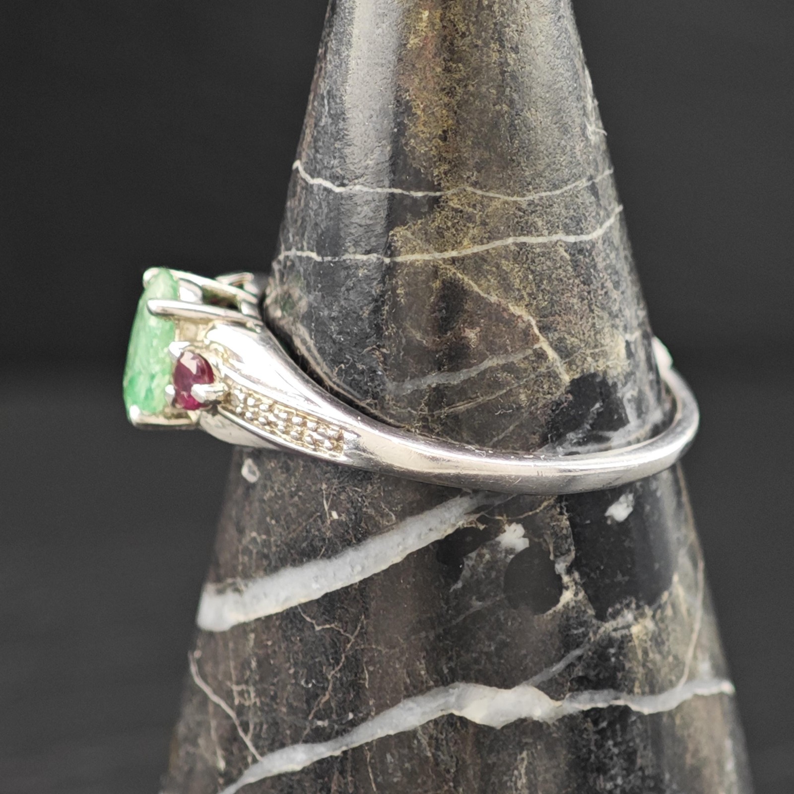 Emerald Ruby Gemstone Ring Sterling Silver Size 9 - image 10