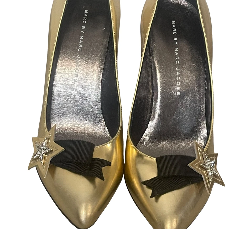 Tacones Marc By Marc Jacobs para mujer talla 7 estrella dorada suave hechos en Italia 3,5 pulgadas Foto 4 de 4