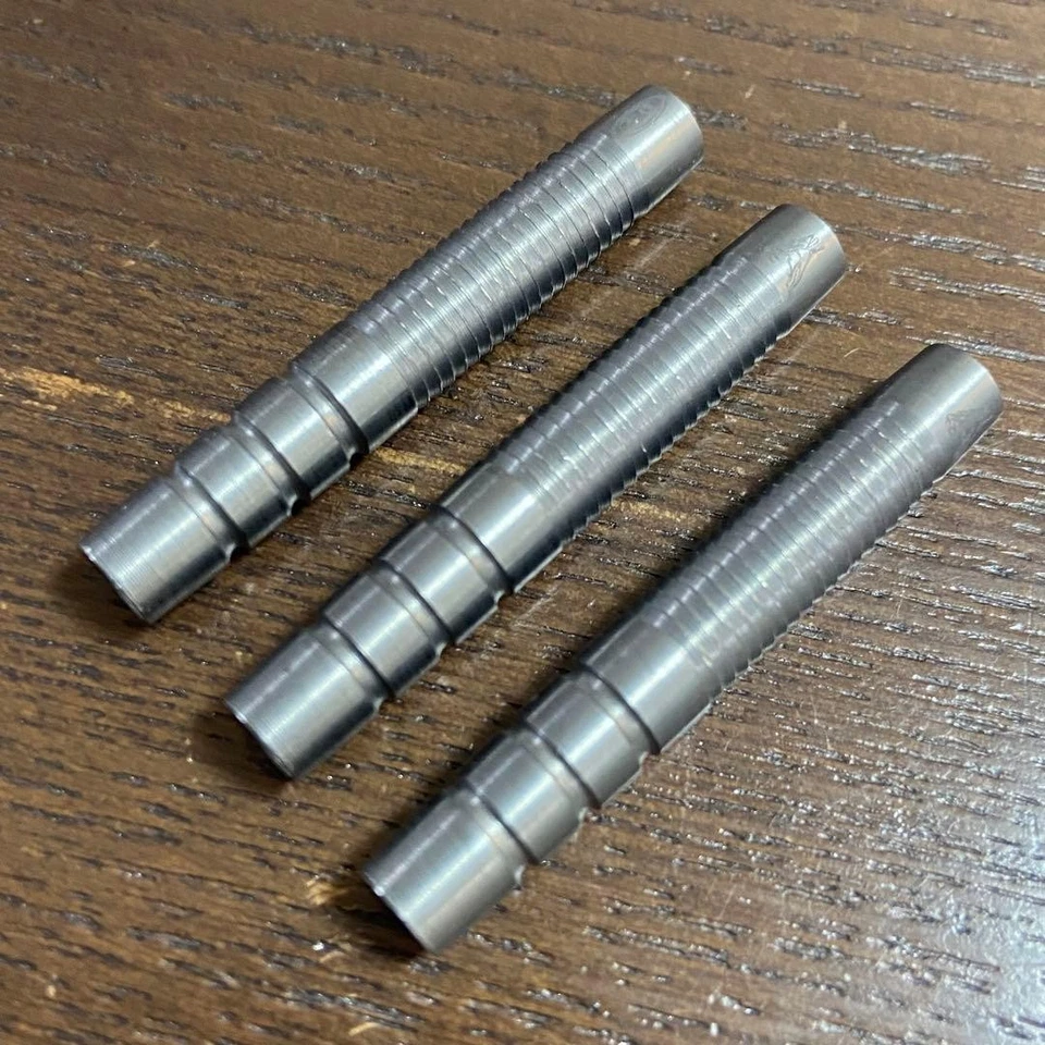 Dardos punta suave Red Dragon Snakebite PL15 Peter Wright 18 g tungsteno raro usado Foto 2 de 2