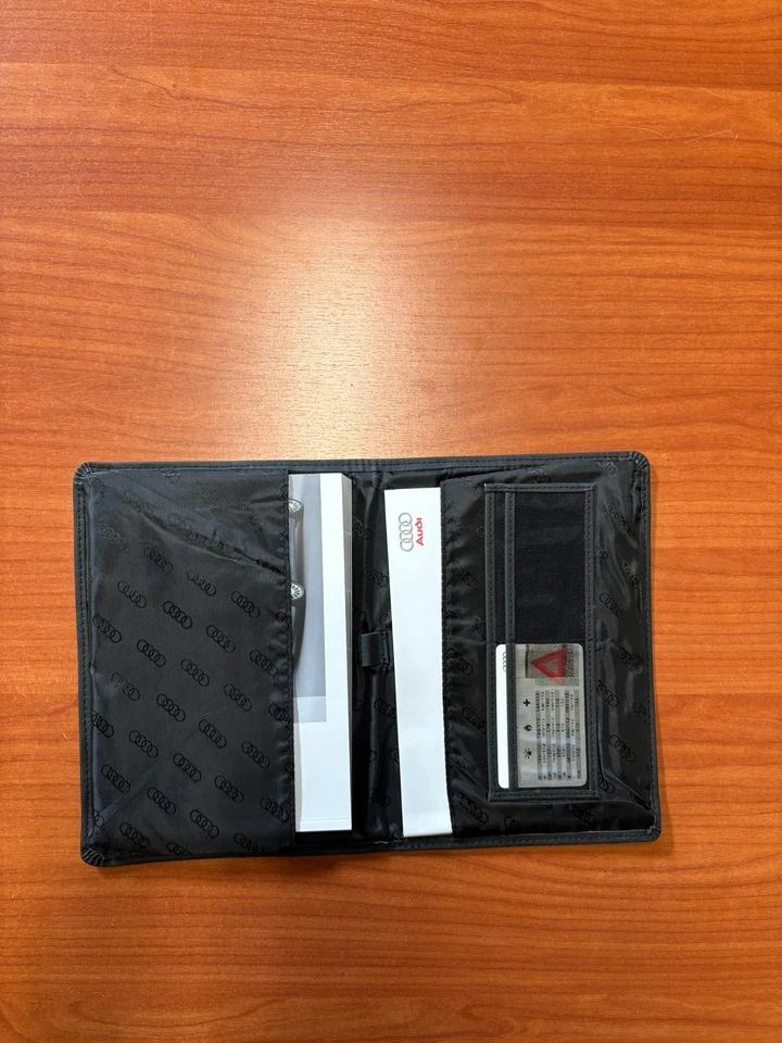 MANUALE DI MANUTENZIONI ORIGINALE AUDI A6 C6 DAL 2004 AL 2010 - Immagine 2 di 3