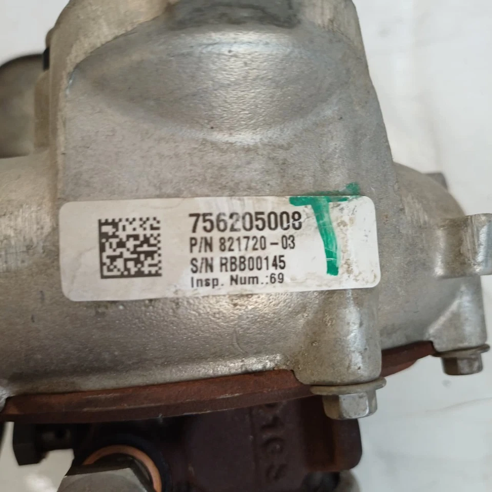 Turbocompresor Rolls-Royce Ghost 09-20 OEM USADO-756205008 Foto 2 de 4