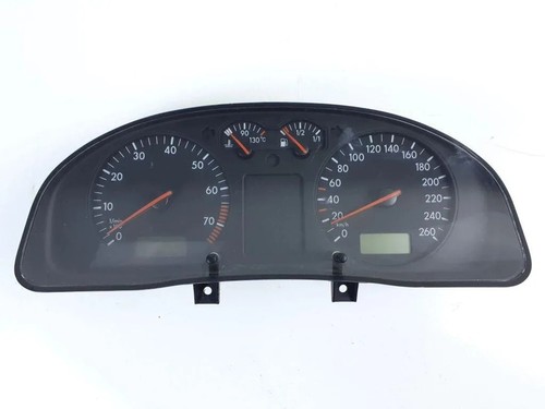 VW PASSAT B6 3C2 Kombiinstrument KL5569 3B1919860 Petrol 110kw 1999 31908901