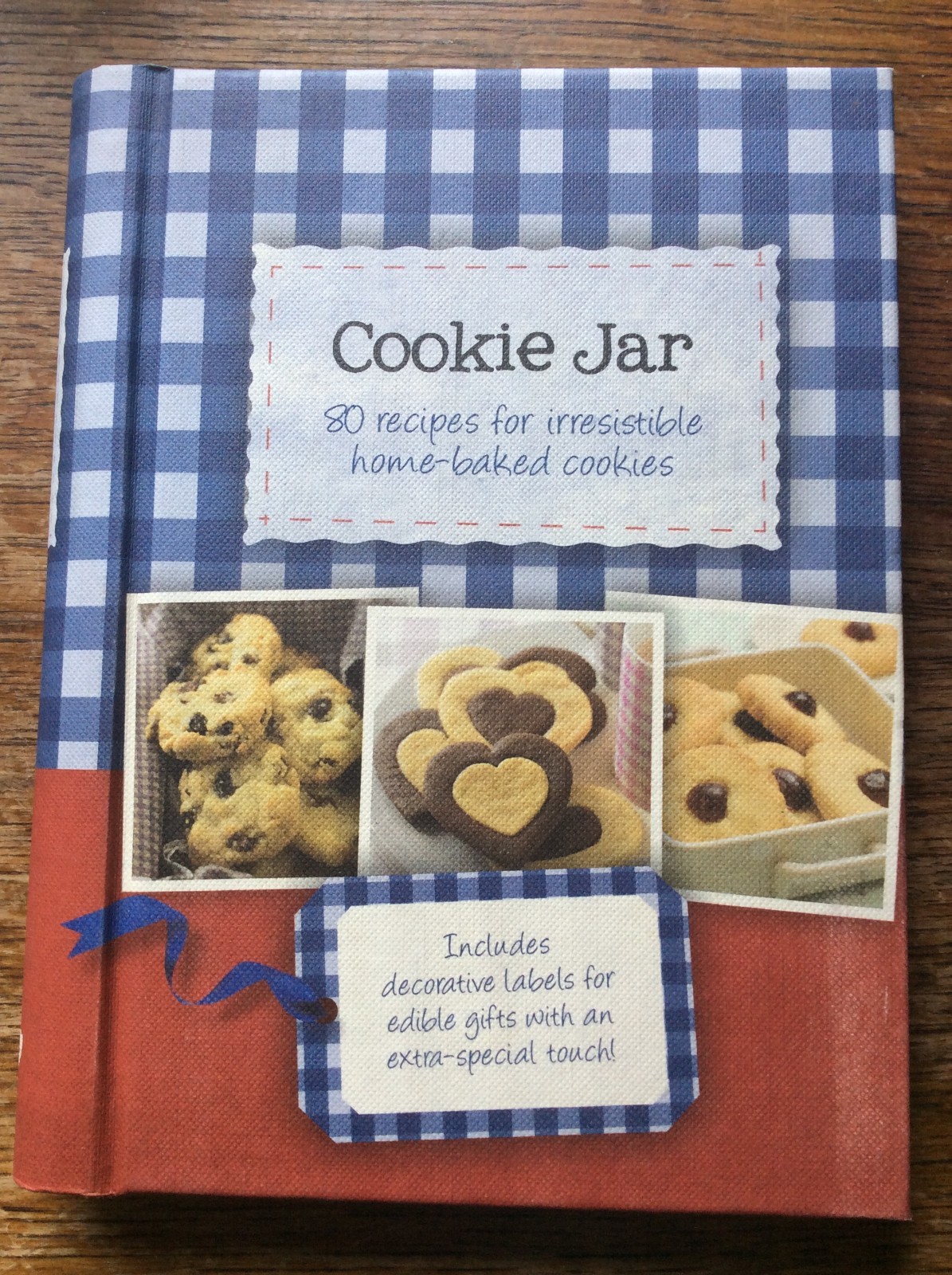 Cookie Jar - 80 recipes for Home-baked cookies (Cookbook/Hardcover/New Book)