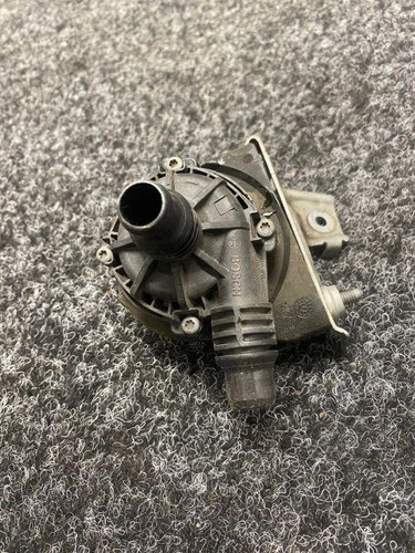 BMW 2 Gran Coupe F44 Wasserpumpe 9470972 2.00 Petrol 2020 34054010
