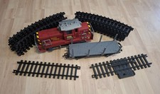 Diesellok DIC  New Ray mit Waggon und Schiene...