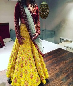 anarkali suit with saree