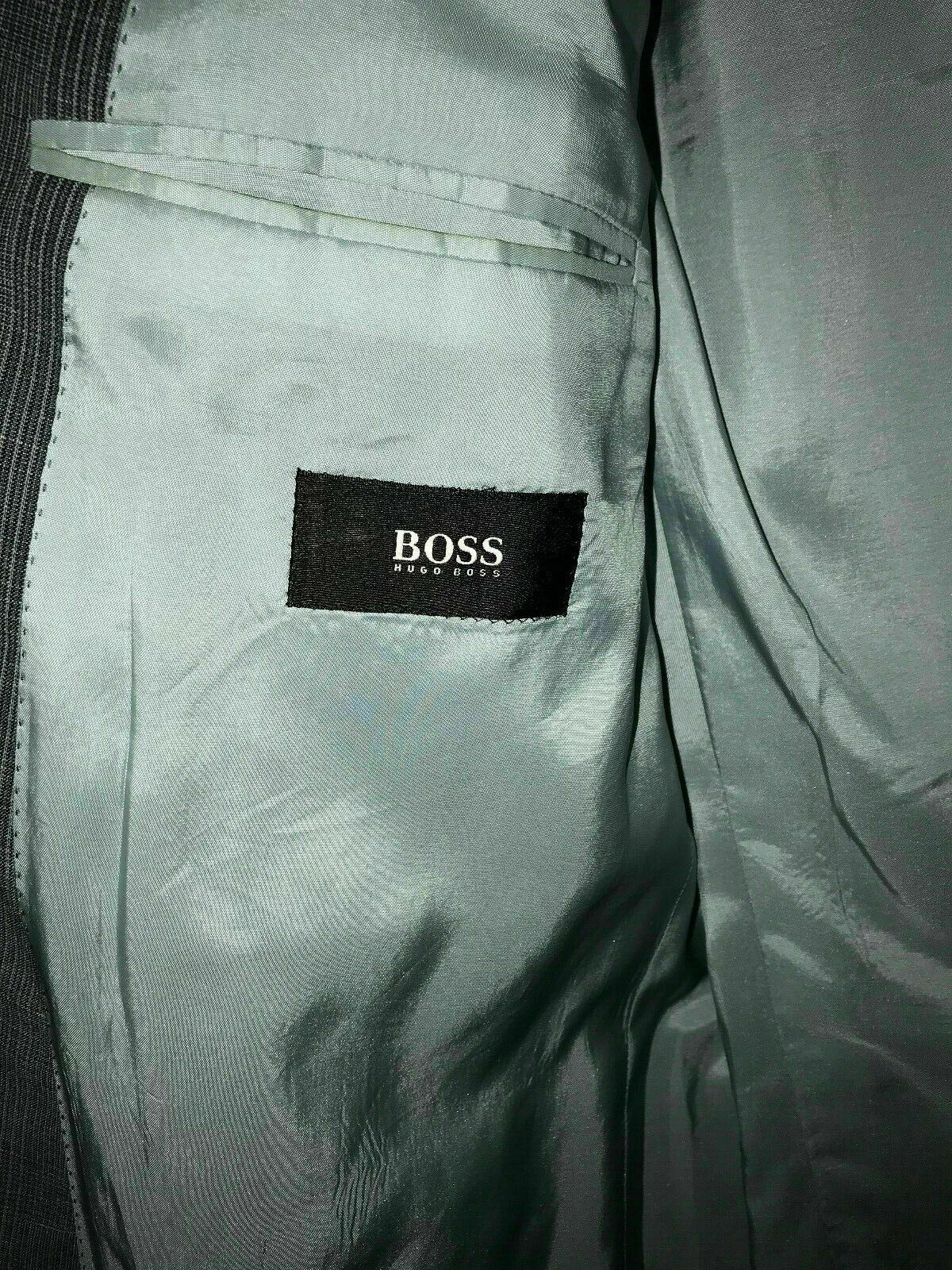 SAKS FIFTH AVENUE HUGO BOSS BLAZER JACKET SPORT COAT SIZE 44L USA thumbnail 4