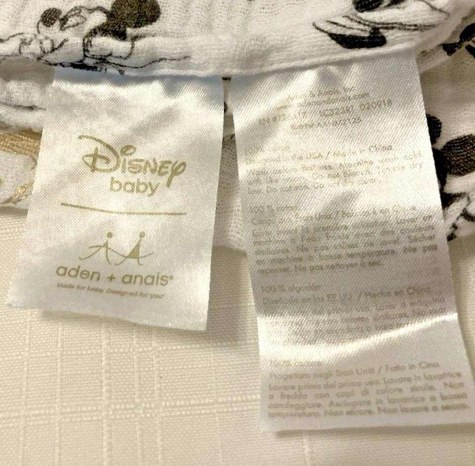 Cobertor de musselina Aden & Anais Disney bebê Mickey Mouse - Imagem 2 de 2