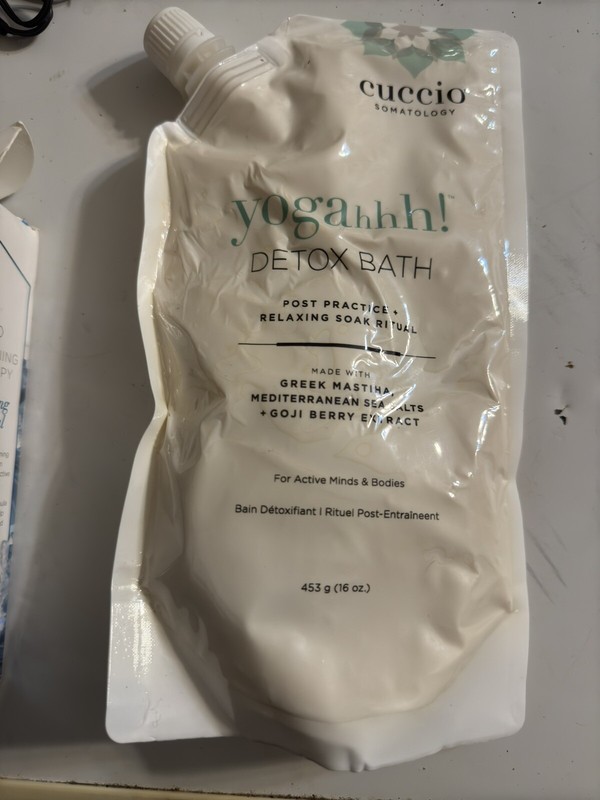 Cuccio Somatology Yogahhh! Detox Bath Soak Greek Mastiha, Sea Salts, Goji Berry