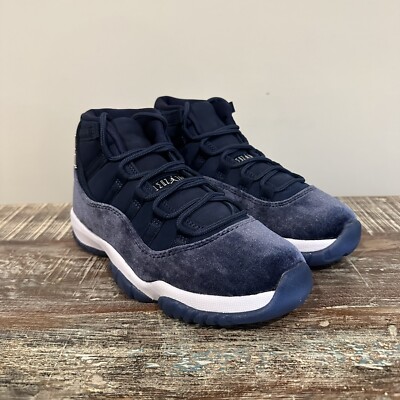 Size 7 - Jordan 11 Midnight Navy Velvet 2022 | eBay