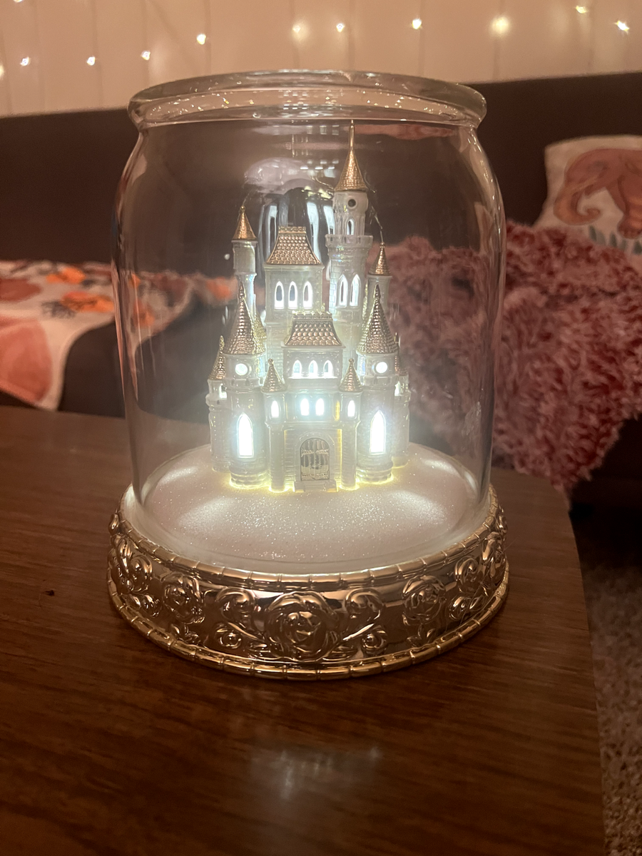 Bath & Body Works DISNEY PRINCESS Light-Up Castle Cloche Candle