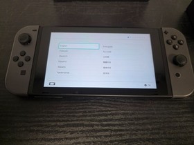 Nintendo Switch V2 HAC-001(-01) Console Gray Joy-Con with Dock & Charger Tested