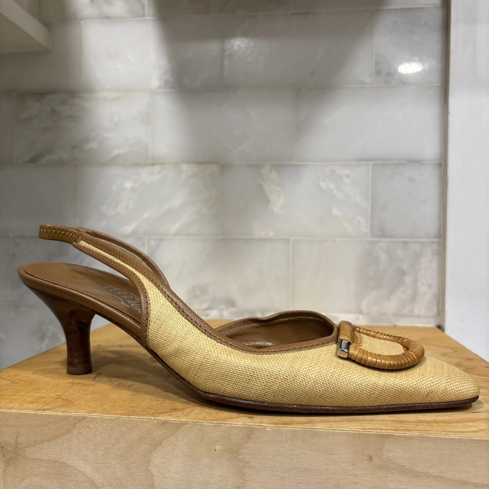 Salvatore Ferragamo Beige Slingback Canvas Pumps Women’s Size 9 B Made In Italy! - Image 2 of 4