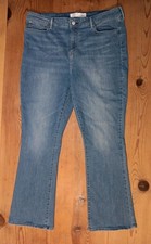 Levi Strauss Signature Shaping Bootcut Mid Rise Jeans Women Plus 20 Medium Wash