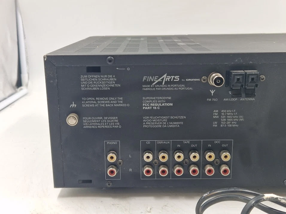 Grundig FineArts Stereoempfänger - Für Teile, Gebrauchsspuren - Bild 4 von 4