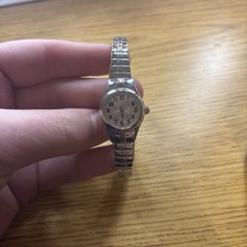 Women s Analog Quartz Round Wristwatch Silver...