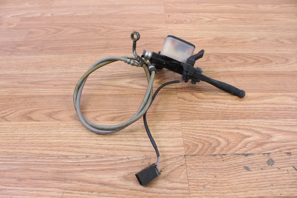 Mangueira de cilindro mestre de freio 2008 SKI-DOO SUMMIT 800 X 800R - Imagem 4 de 4