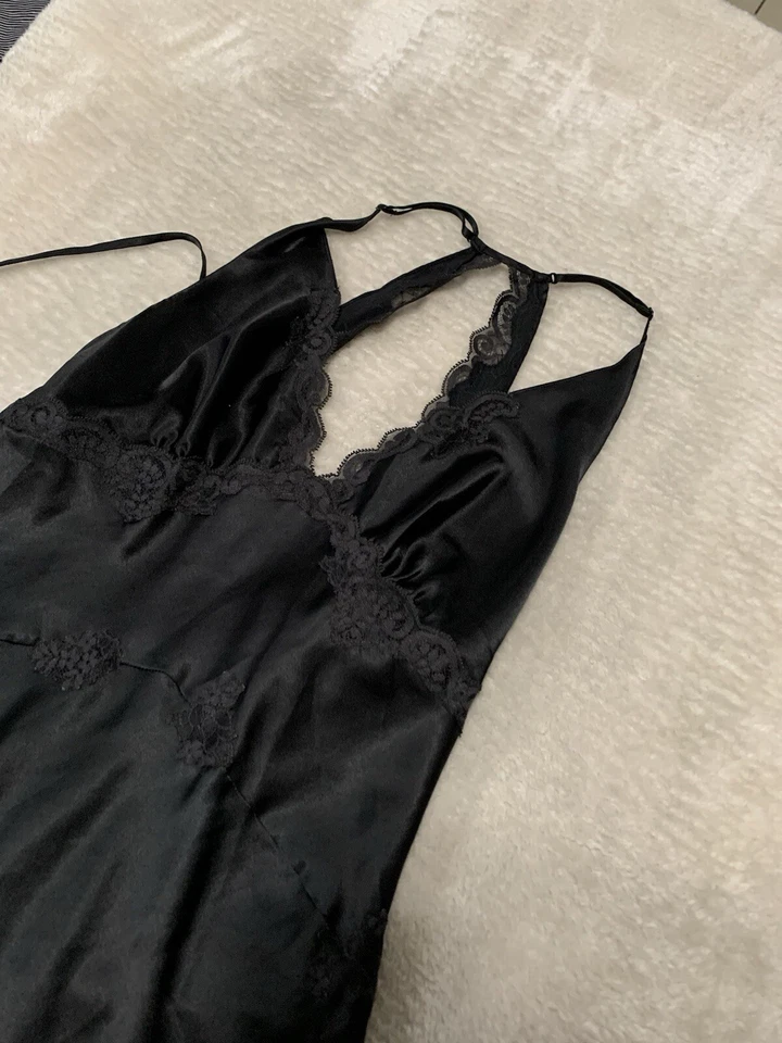 Vestido largo de satén negro mediano Y2k Victoria’s Secret Foto 4 de 4