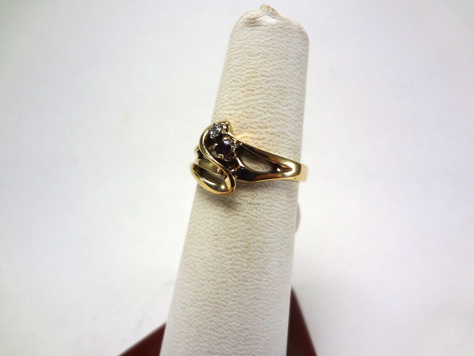 14K SOLID GOLD - NATURAL RUBY AND DIAMOND RING  -… - image 5