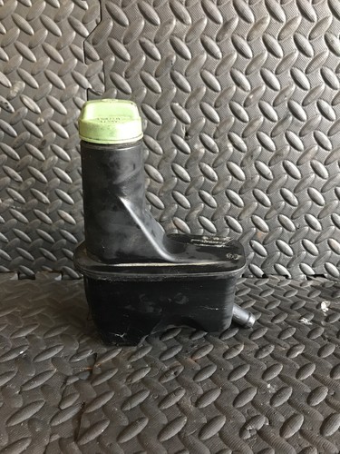 Vw Lt 35 2.5 Tdi 1996–2005, Servolenkungspumpe, Flüssigkeitsbehälter 2D0422371