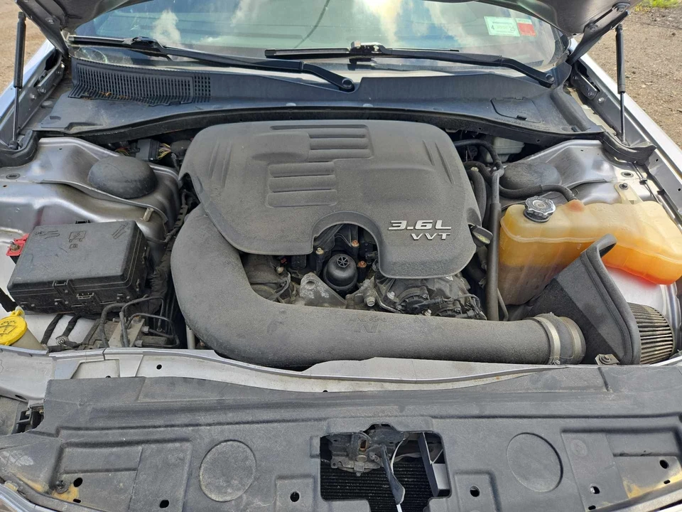 Bomba de dirección asistida usada se adapta a: Chrysler 300 2014 3,6 grado A Foto 4 de 4