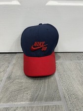 NIKE SB Skateboard Ballcap Hat Navy Blue and Red Snapback