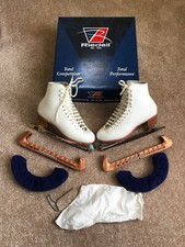 Reidell Goldstar Skates model 375 Size 5, firm boot, John Wilson 9 1/2" blades,