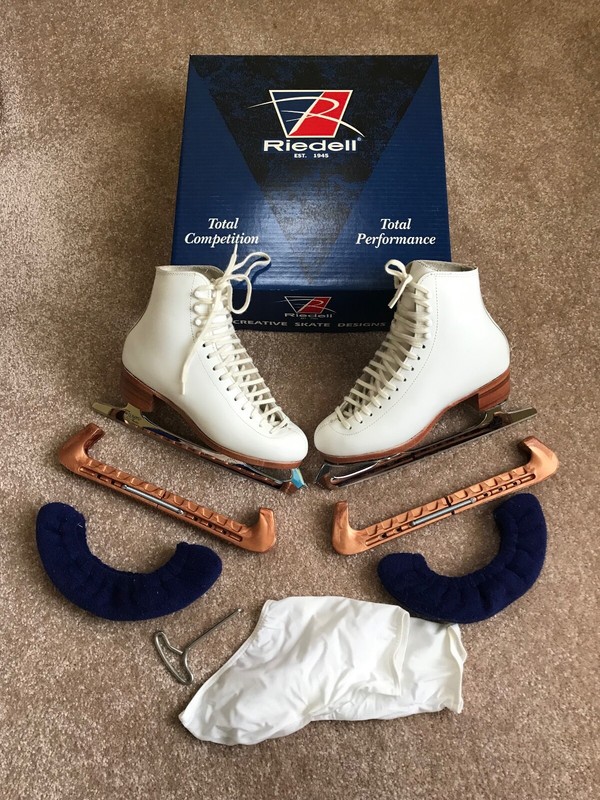  Reidell Goldstar Skates model 375 Size 5, firm boot, John Wilson 9 1/2" blades,