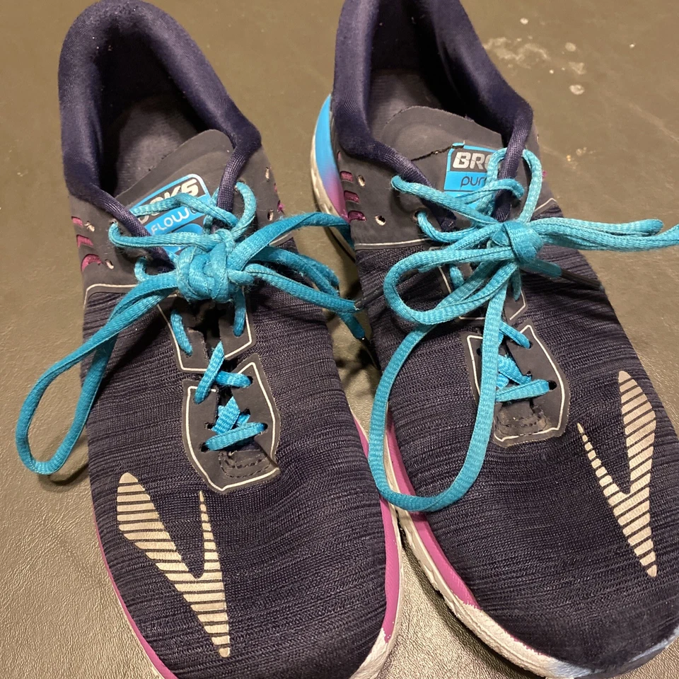 Zapatillas Brooks Pure Flow 6 para mujer azul púrpura con cordones talla 8 Foto 2 de 4