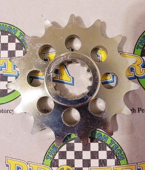 Piñón delantero Pro-tek 520 paso 14T Yamaha 1988 1989 1990 1991 1992 FZR400 Foto 3 de 4