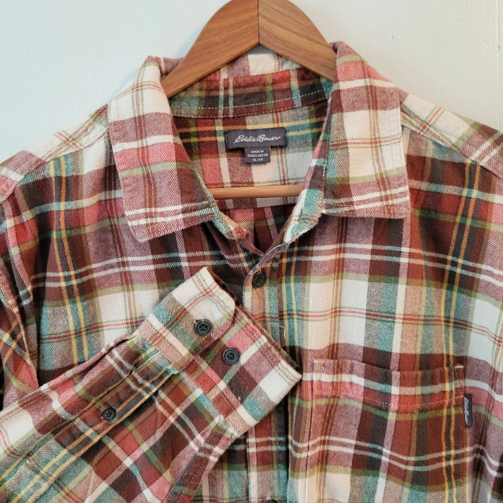 Eddie Bauer Mens Plaid Flannel Shirt Long Sleeve XL Button Down Pocket Outdoor
Opens in a new window