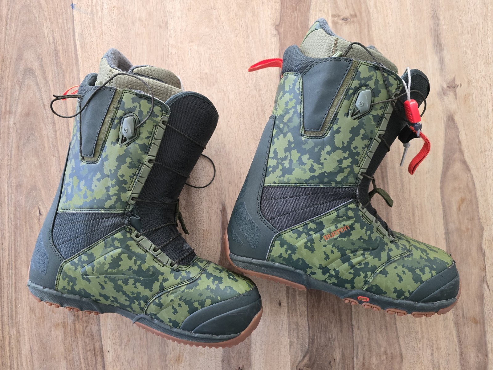 Burton Ruler Snowboardboots Gr. 42 Camouflage