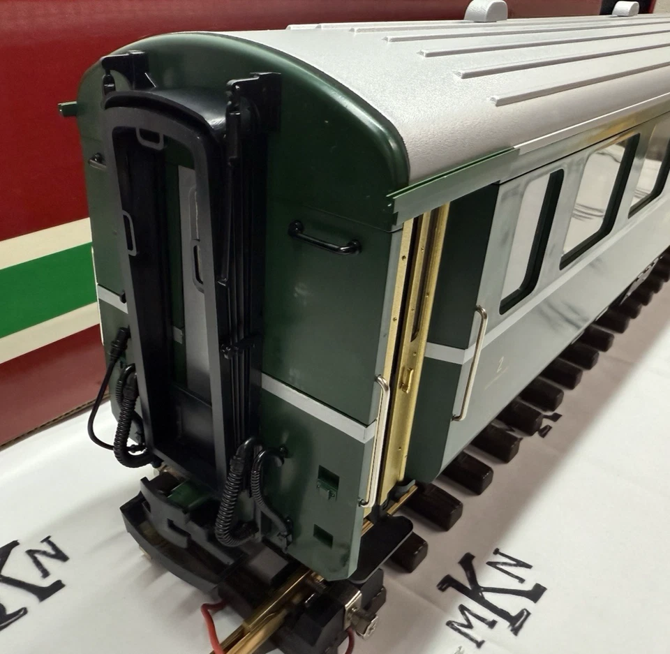 LGB 3167 RhB GREEN 2nd Class Passenger Car G Scale Model Train Coach - Image 3 of 4