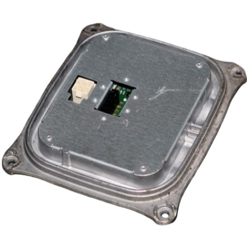 Audi A4 2.0 TDI DPF B8 Steuergerät Scheinwerfer LED 8K0907472