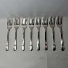 WM Rogers IS Silverplate Salad Forks, 1940- 8 Pieces