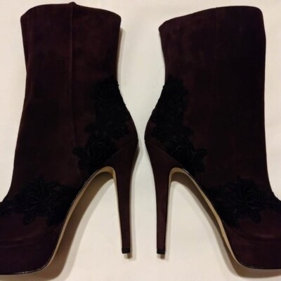 NIB LA FENICE Venezia Burgundy Women Suede Ankle Boots 7.5M Vero 