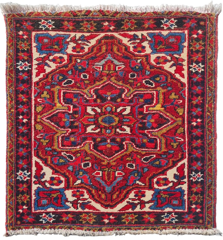 Amazing Hand Knotted Vintage Tribal Hareez Wool Area Rug 2.11 x 2.8 Ft
