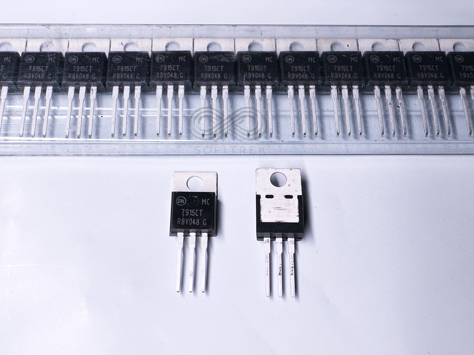 5PCS MC7915CT 7915CT  ON Semiconductor 15V 1A Negative Voltage Regulator TO-220